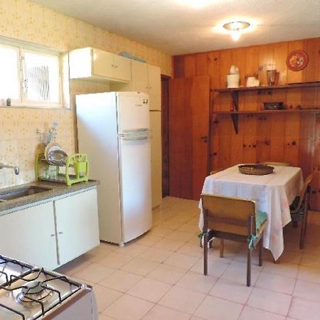 Chale Do Tio Tom - Residencia Em Condominio Кампус-ду-Жордау Экстерьер фото