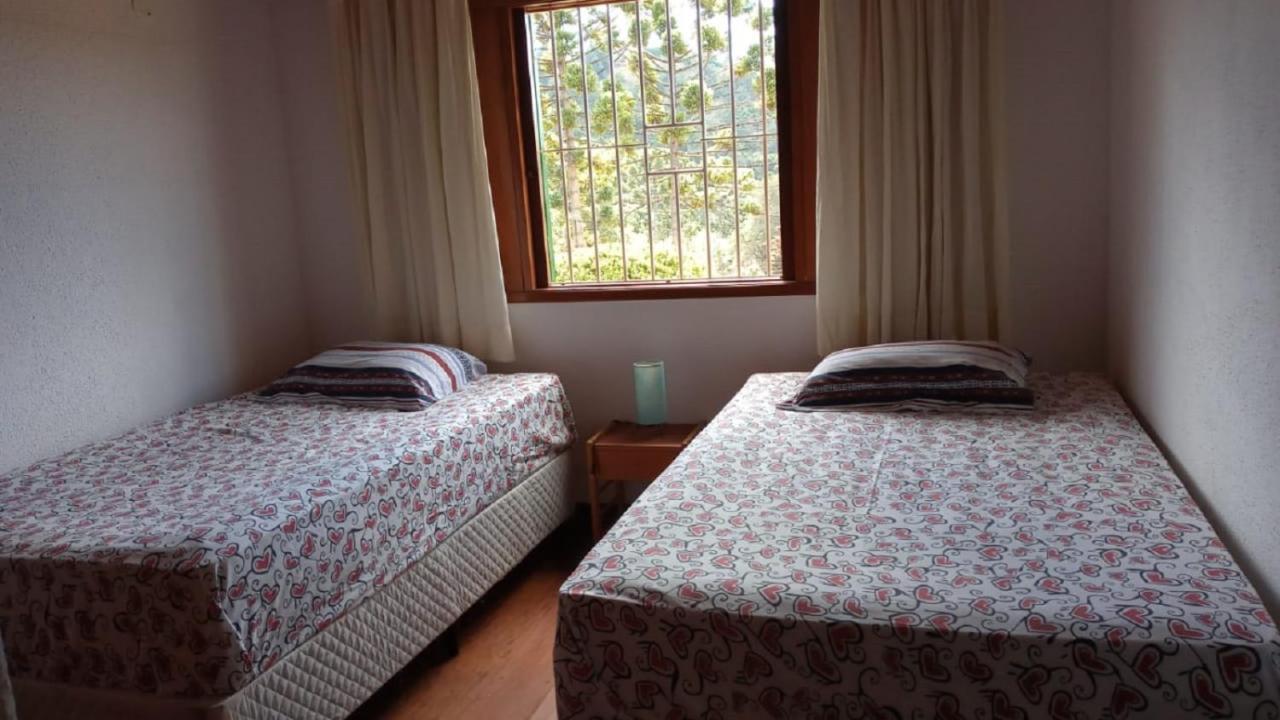 Chale Do Tio Tom - Residencia Em Condominio Кампус-ду-Жордау Экстерьер фото